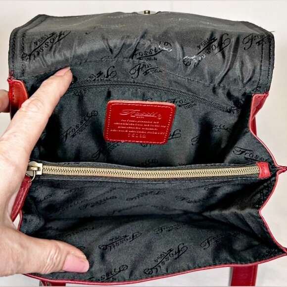 Vintage Fossil 1954 Red Leather Flap Accordion Cross Body Bag - Picture 4 of 11